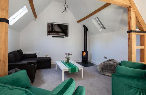 Banbury House | The Stables