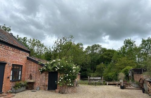 Martlesham Heath House | The Stables, Hasketon