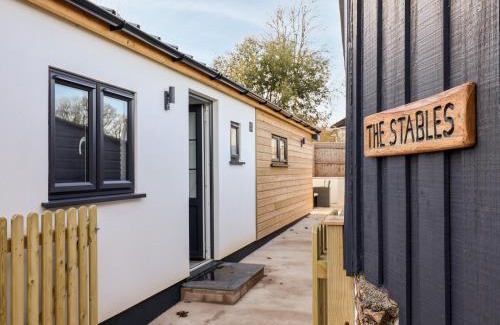Axminster House | The Stables Merrydown