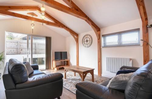 Axminster House | The Stables Merrydown