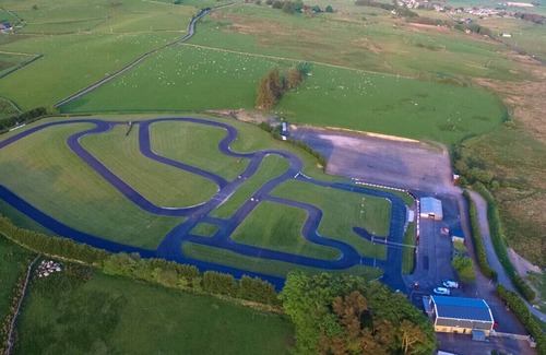 Corwen House | The Stables - Two Bedroom House, Sleeps 5