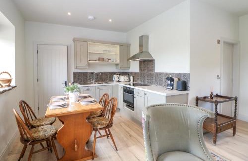 Stockport House | The Stables - Vineyard Stay