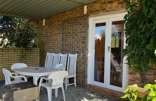 Kloof Apartment | The stables