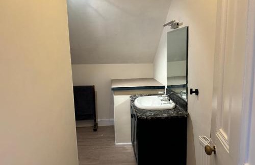 Shifnal Apartment | The Staff Quarters