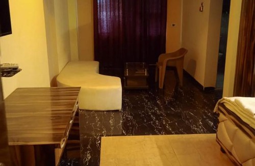 New Panvel East Hotel | The Star