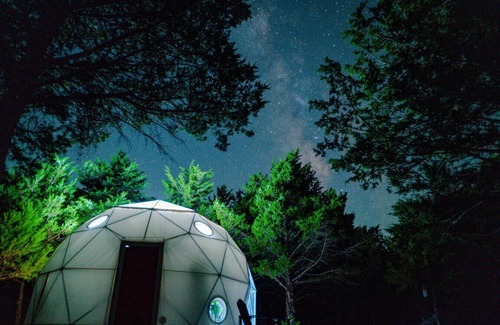 Myra House | The Starman Bubble Hut