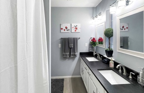 Bentonville - Fayetteville House | The Stay at Steuben, Hot Tub, Remodeled Home
