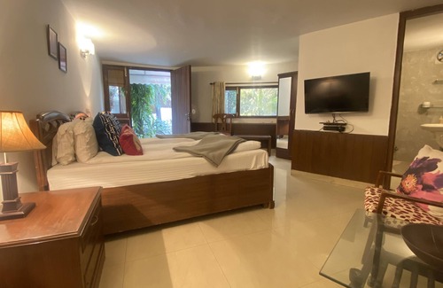 Sainik Farm Bed & Breakfast | The Stay Inn New Delhi