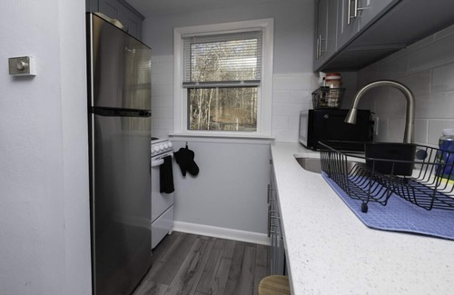 Old Mystic Apartment | The Stillman Studio · Near Mystic, Casinos + USCGA