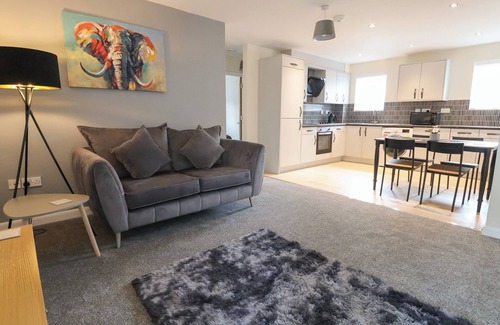 Newton-le-Willows Cottage | THE STOCKS, family friendly in Newton-Le-Willows, Merseyside
