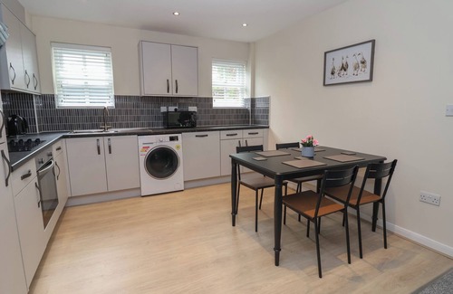 Newton-le-Willows Cottage | THE STOCKS, family friendly in Newton-Le-Willows, Merseyside