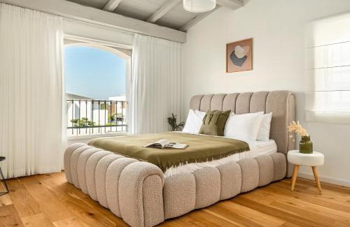 Caesarea House | The Stone Age Palace with Mamad by Sea N Rent