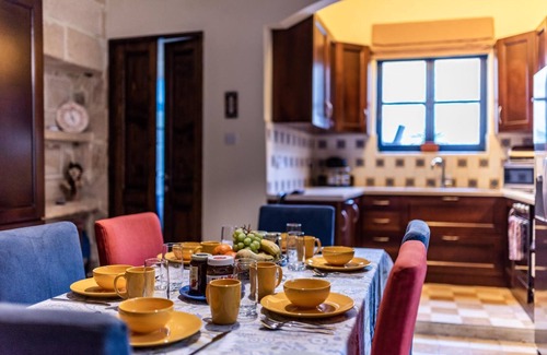St. Julian's Bed & Breakfast | The Stone House