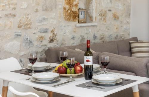 Glinado House | The Stone House Naxos