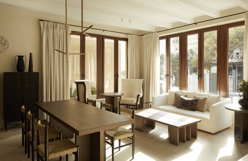 Kalambaka House | The Storyteller Boutique House