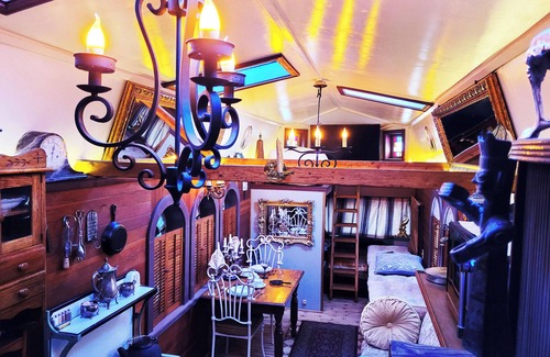 Mesilla Park House | The Stranded Time Traveler; a timeless experience in a very convenient location!