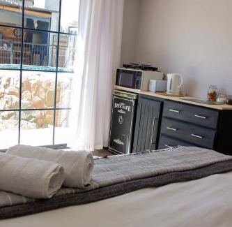 Cradock Apartment | The Studio Apartment