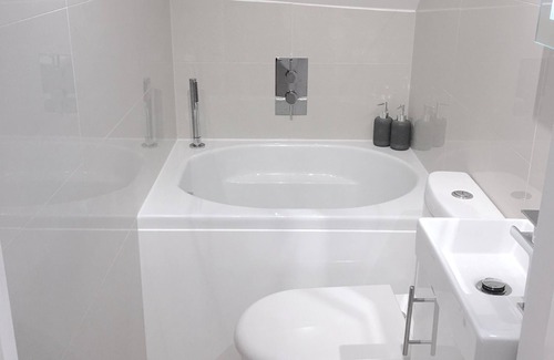 Primrose Hill Apartment | The Studio - Heart of Primrose Hill