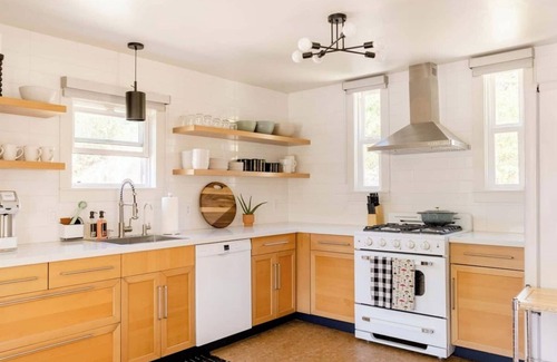 Arroyo Grande Other | The Studio is a recently renovated 1940's studio overlooking a 1 acre organic farm!
