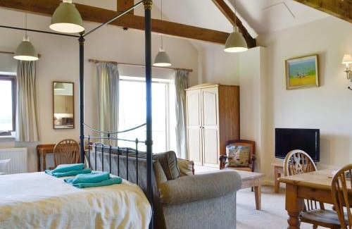 Hinton House | The Studio-Uk11822