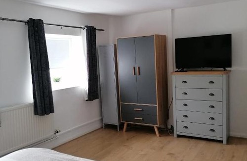 Highworth Apartment | The Studios