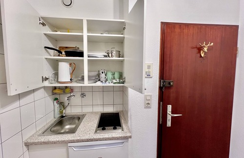 Pempelfort Apartment | The Stylish&cozy Apartment With 37 in District 1