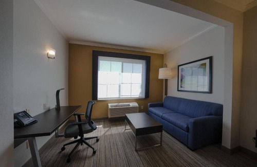 Santa Clara House | The stylish, sophisticated architecture and warm Rooms for you !