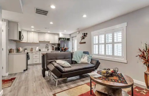 Cedar Hills Apartment | The Suite at the Cedars