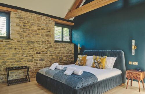East Horrington House | The Suite