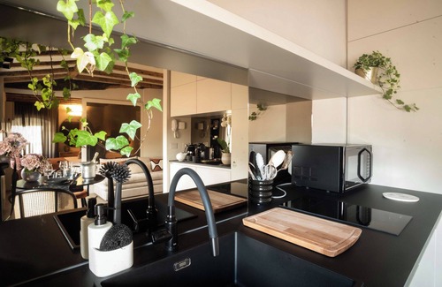 Citta Bassa Apartment | The Suite - Historic Center