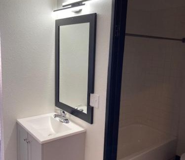Minot Hotel | The Suite Inn Minot