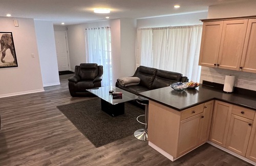Westwood Plateau House | The Suite on the Plateau
