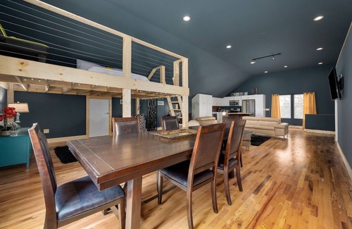 Nolensville House | The Suite Retreat Urban Loft