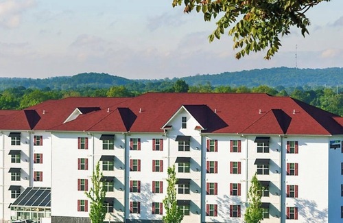 Hershey Apartment | The Suites at Hersey 2 Bed 2 Bath Hotel Suite Full Kit Lndry Sleeps 8