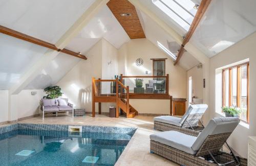 Coalbrookdale House | The Summer House
