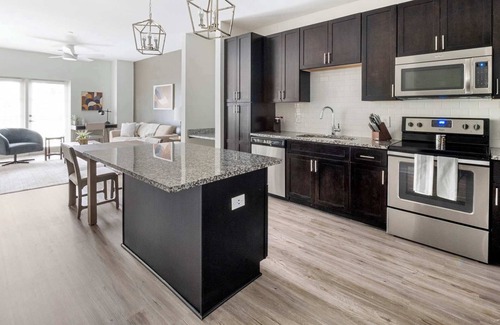 Summerville Apartment | The Summet Vibe 8769