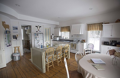 Mount Holly House | The Sun is Gorgeous! Fun Local Events are Here!