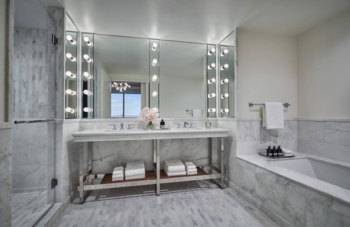 West Hollywood Hotel | The Sun Rose West Hollywood