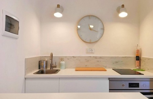 Bergeggi Apartment | The Sundevilla Designer Penthouse with sea view terrace, parking space and pool