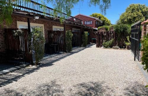 Colchester Apartment | The Sundowner Guest House