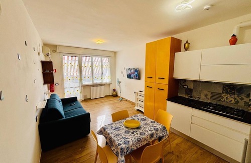 Marina di Pisa Apartment | The Sunflower by the Sea - Marina di Pisa