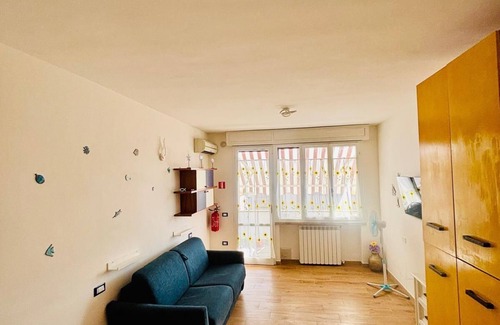 Marina di Pisa Apartment | The Sunflower by the Sea - Marina di Pisa