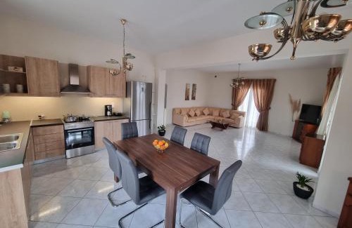 Gournai House | The Sunny Terrace House