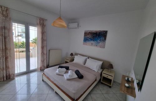 Gournai House | The Sunny Terrace House