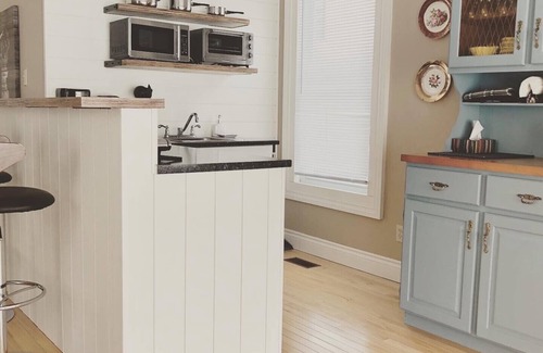 Prince Edward Apartment | The sunroom on Maple