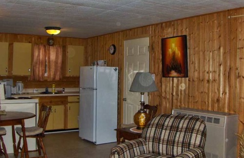 Port Elgin House | The Sunset Cottage Park Port Elgin - Cottage #2 - Centennery