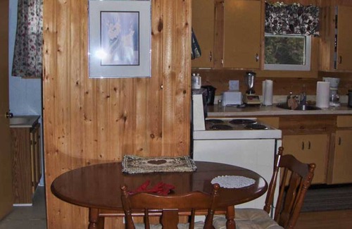 Port Elgin House | The Sunset Cottage Park Port Elgin - Cottage #2 - Centennery