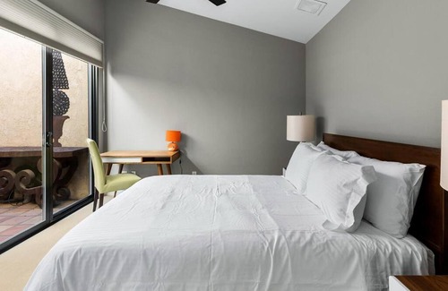 Palm Springs House | The Sunset House Pool & Spa