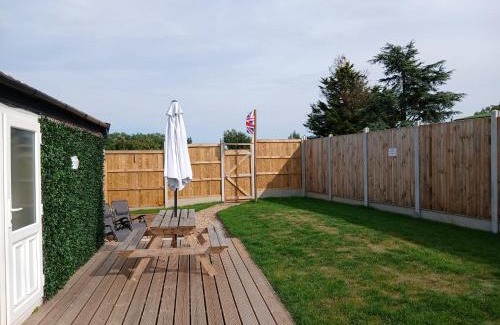 Ham Ski Chalet | The Sunset "with Lazy Spa"