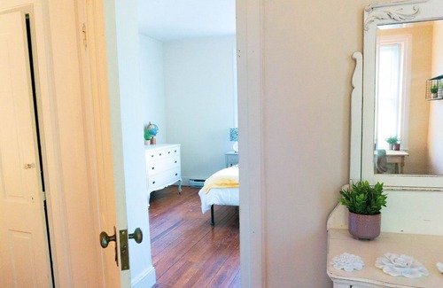 Charles Town House | The Sunshine APT in DT Charles Town near Harpers Ferry